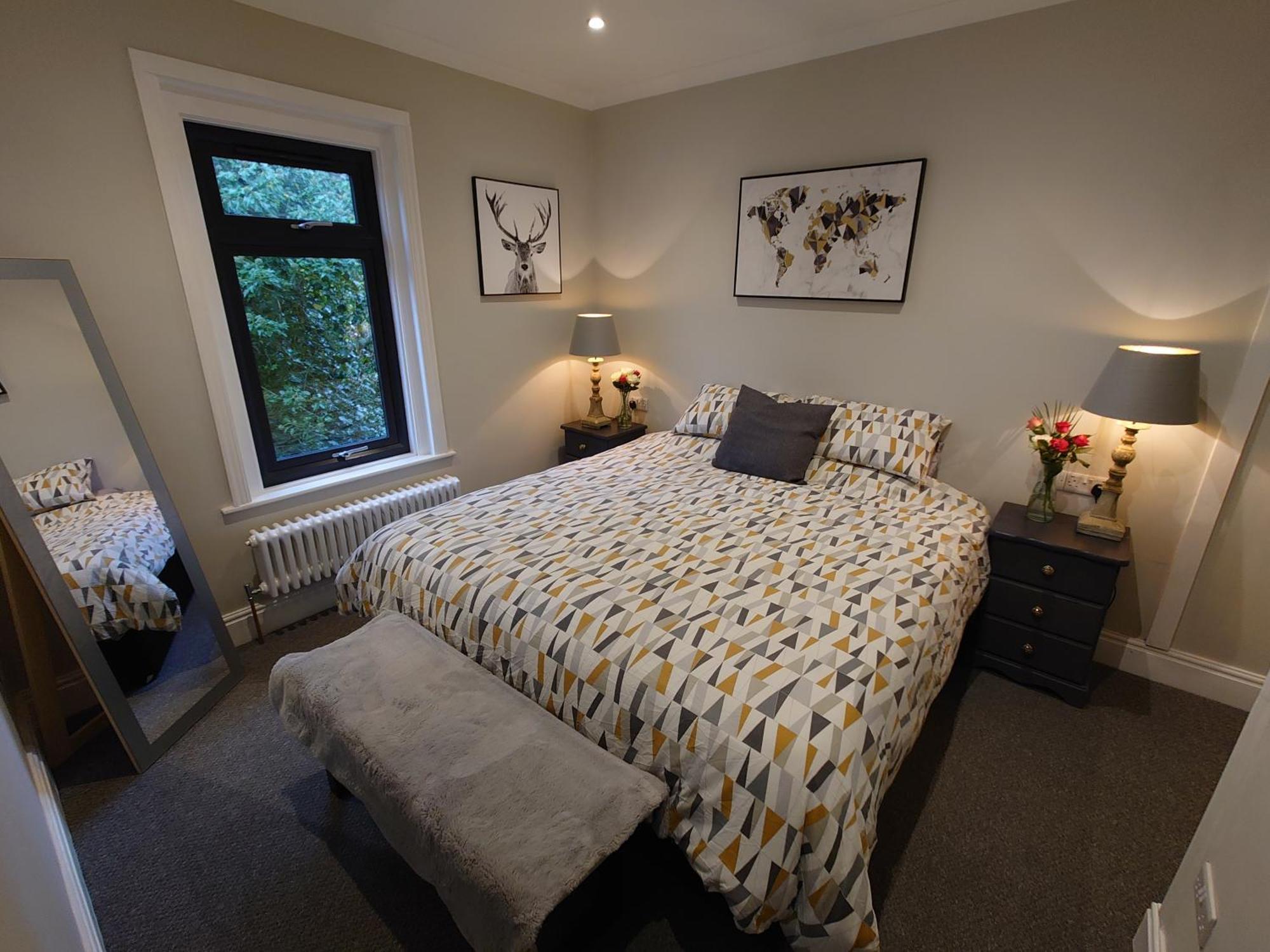 Newly Renovated 2-Bed Bungalow バース エクステリア 写真