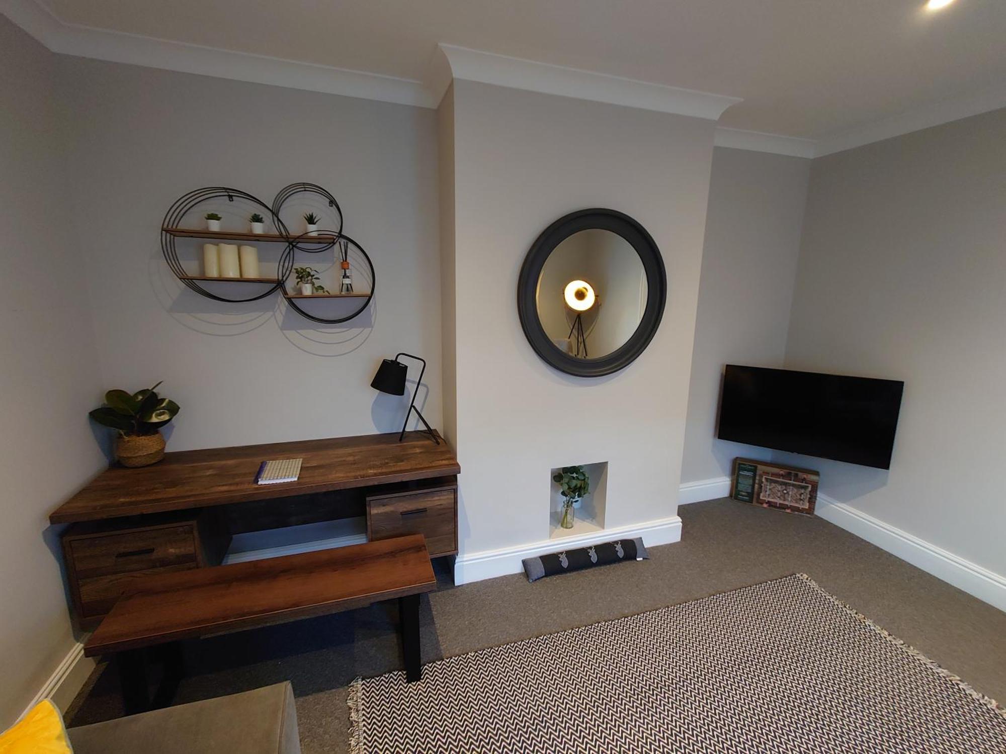 Newly Renovated 2-Bed Bungalow バース エクステリア 写真